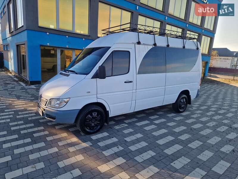 Мікроавтобус Mercedes-Benz Sprinter 2000 в Тячеві