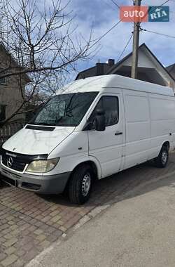 Вантажний фургон Mercedes-Benz Sprinter 2005 в Рівному