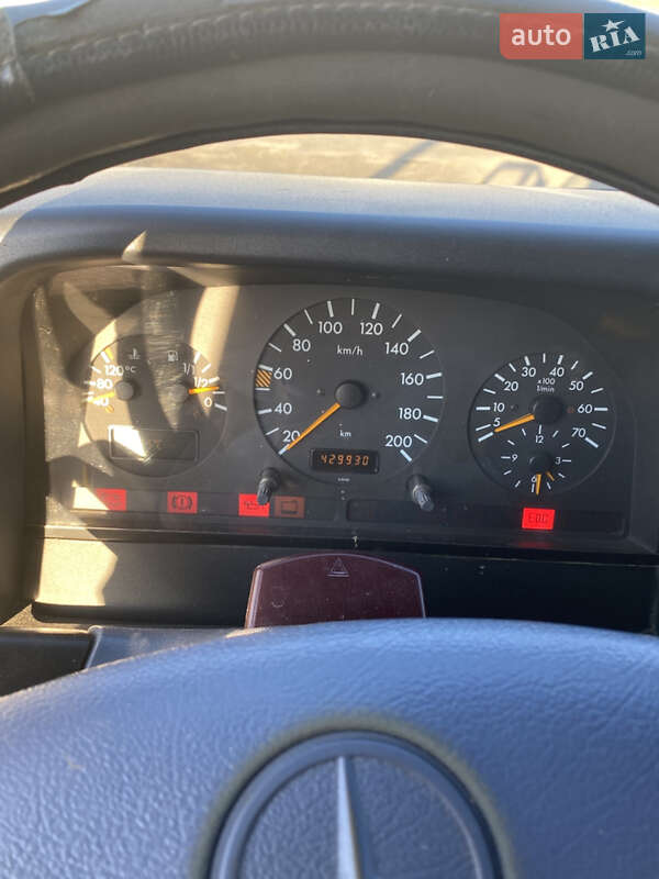 Микроавтобус Mercedes-Benz Sprinter 1999 в Шептицькому