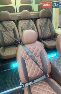 Микроавтобус Mercedes-Benz Sprinter 2017 в 