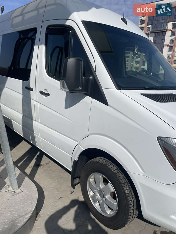 Грузопассажирский фургон Mercedes-Benz Sprinter 2017 в Тернополе фото 8 Грузопассажирский фургон Mercedes-Benz Sprinter 2017 в Тернополе
