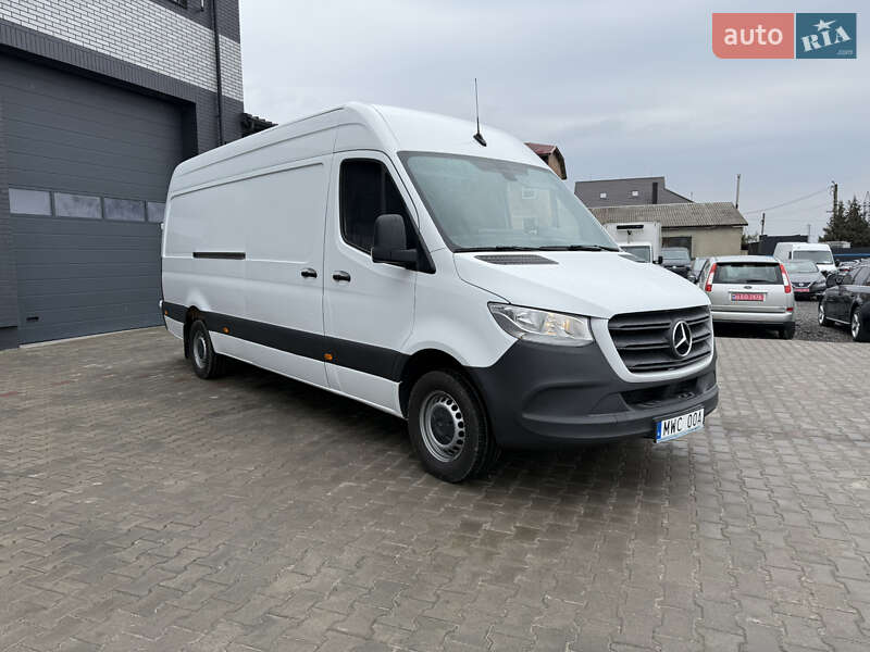 Mercedes-Benz Sprinter 2021