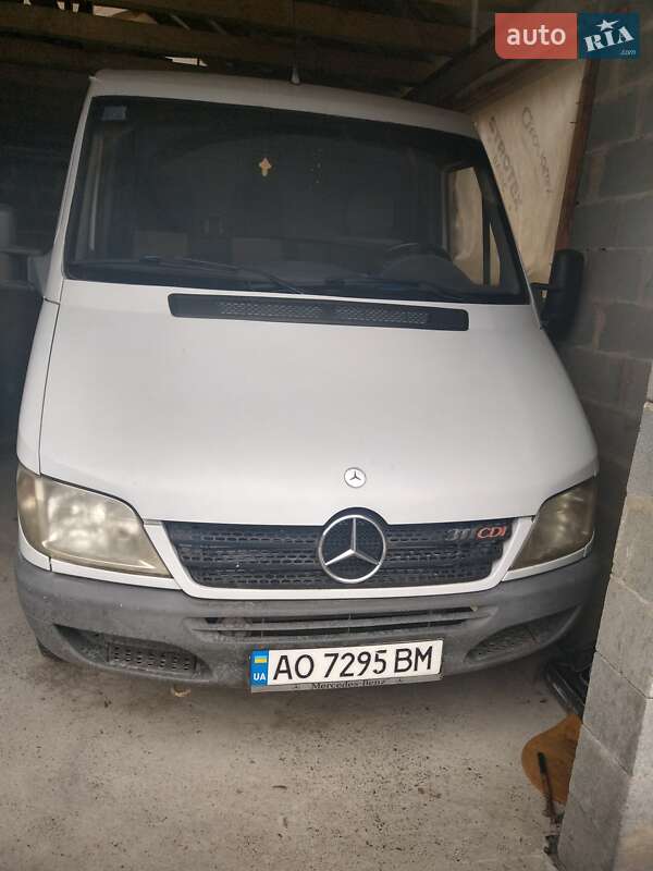 Микроавтобус Mercedes-Benz Sprinter 2006 в Драгово