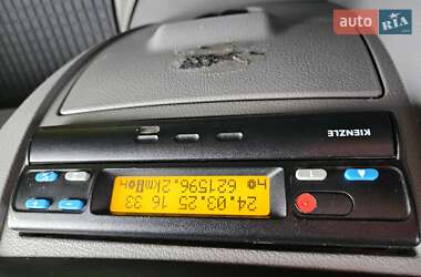 Автовоз Mercedes-Benz Sprinter 2009 в 