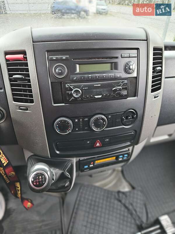 Автовоз Mercedes-Benz Sprinter 2009 в Києві