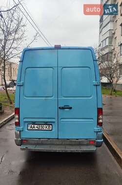 Грузовой фургон Mercedes-Benz Sprinter 1999 в 