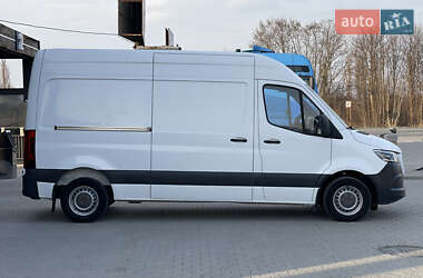Вантажний фургон Mercedes-Benz Sprinter 2019 в 