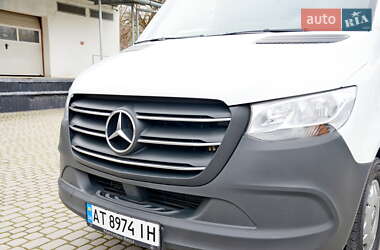 Грузопассажирский фургон Mercedes-Benz Sprinter 2020 в 