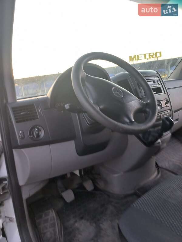 Грузовой фургон Mercedes-Benz Sprinter 2007 в Днепре