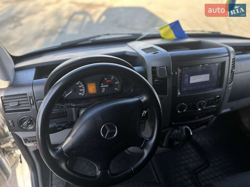 Мікроавтобус Mercedes-Benz Sprinter 2011 в Рогатині