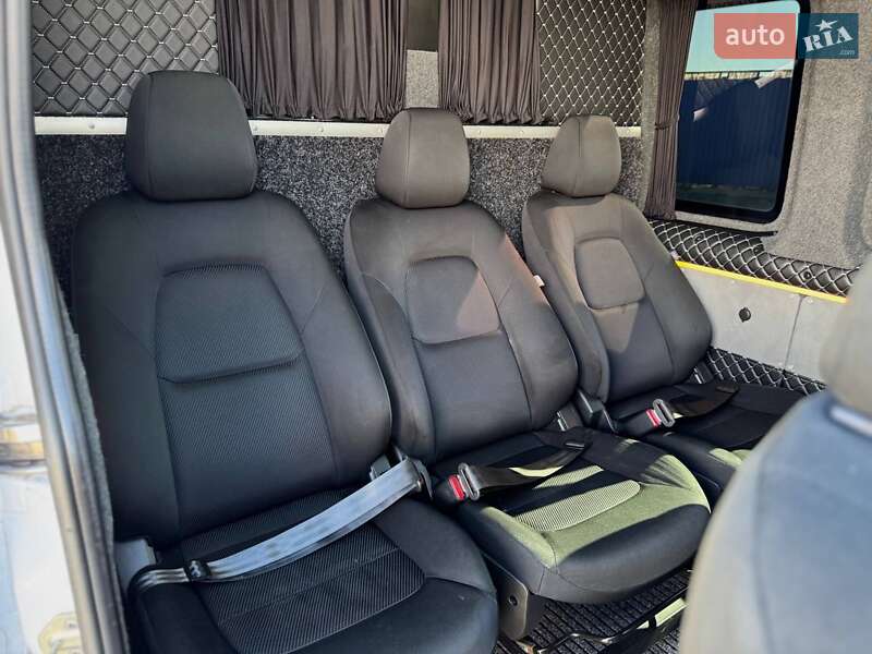 Микроавтобус Mercedes-Benz Sprinter 2018 в Калуше