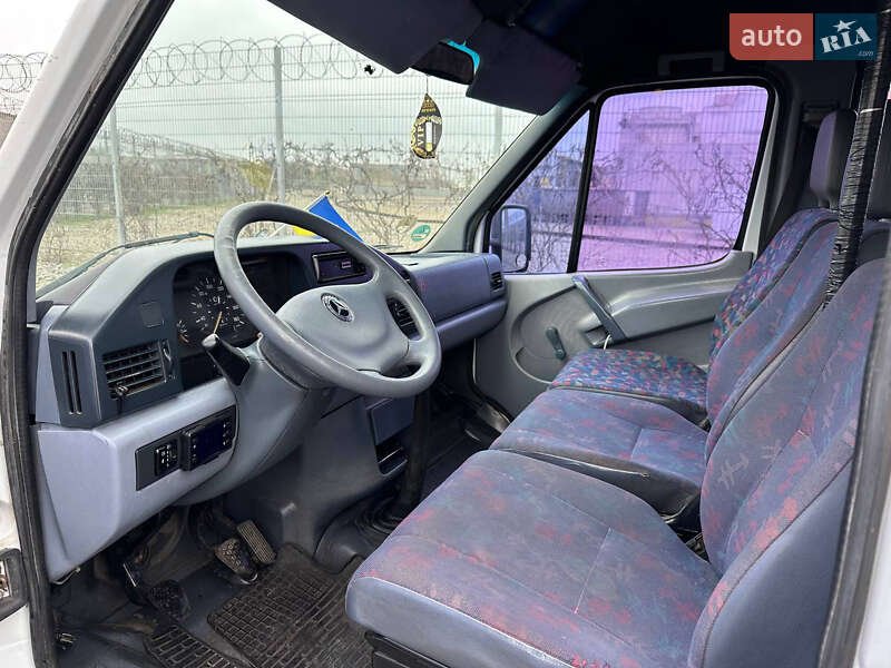 Туристичний / Міжміський автобус Mercedes-Benz Sprinter 2000 в Дніпрі