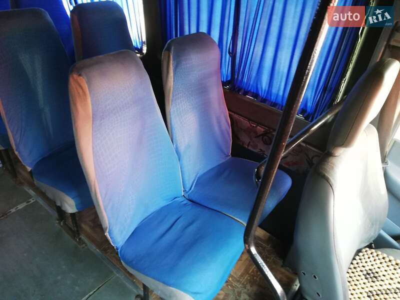Туристический / Междугородний автобус Mercedes-Benz Sprinter 2000 в Василькове