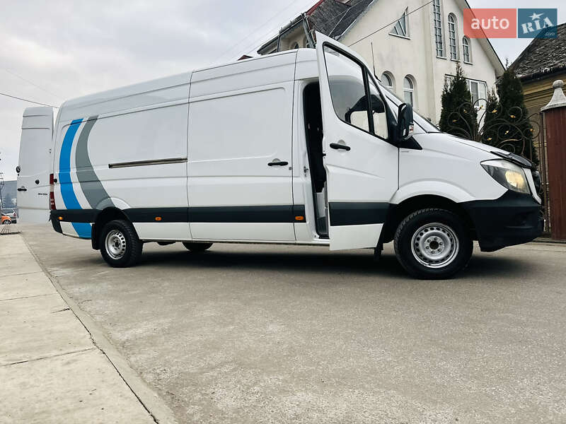Грузовой фургон Mercedes-Benz Sprinter 2017 в Тячеве