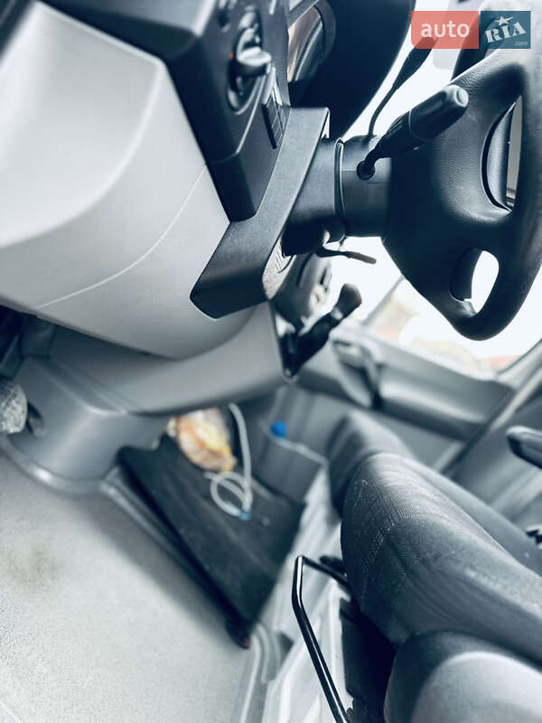 Грузовой фургон Mercedes-Benz Sprinter 2017 в Тячеве