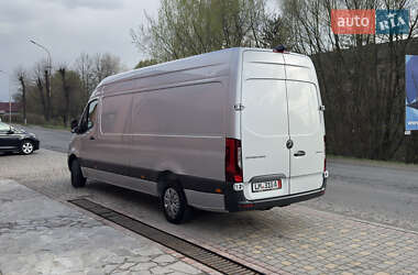 Вантажний фургон Mercedes-Benz Sprinter 2020 в 