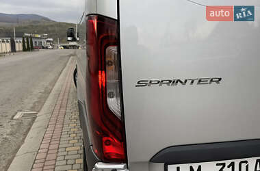 Вантажний фургон Mercedes-Benz Sprinter 2020 в 