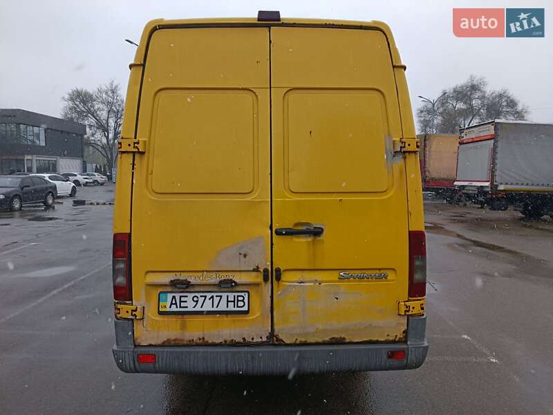 Грузовой фургон Mercedes-Benz Sprinter 2005 в Днепре