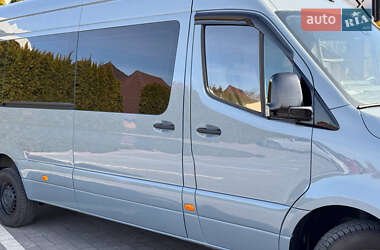 Микроавтобус Mercedes-Benz Sprinter 2022 в 