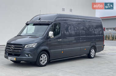 Вантажний фургон Mercedes-Benz Sprinter 2020 в 