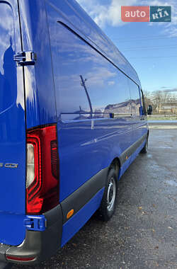 Грузовой фургон Mercedes-Benz Sprinter 2021 в 