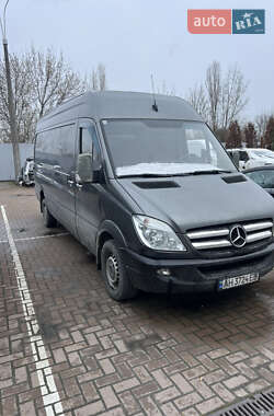 Вантажний фургон Mercedes-Benz Sprinter 2012 в Києві