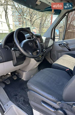 Грузовой фургон Mercedes-Benz Sprinter 2013 в 