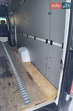 Вантажний фургон Mercedes-Benz Sprinter 2022 в 
