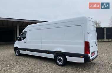 Грузовой фургон Mercedes-Benz Sprinter 2019 в 