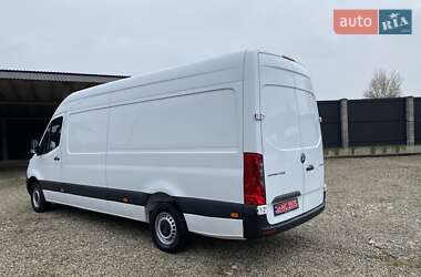 Грузовой фургон Mercedes-Benz Sprinter 2019 в 