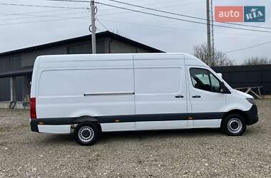 Грузовой фургон Mercedes-Benz Sprinter 2019 в 