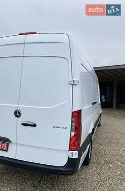 Грузовой фургон Mercedes-Benz Sprinter 2019 в 
