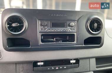 Грузовой фургон Mercedes-Benz Sprinter 2019 в 