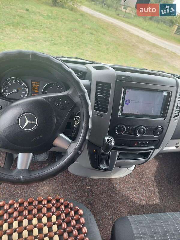 Туристический / Междугородний автобус Mercedes-Benz Sprinter 2016 в Яворове