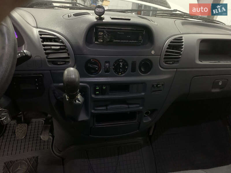 Вантажний фургон Mercedes-Benz Sprinter 2002 в Дружбі фото 11 Вантажний фургон Mercedes-Benz Sprinter 2002 в Дружбі