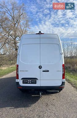 Вантажопасажирський фургон Mercedes-Benz Sprinter 2020 в 
