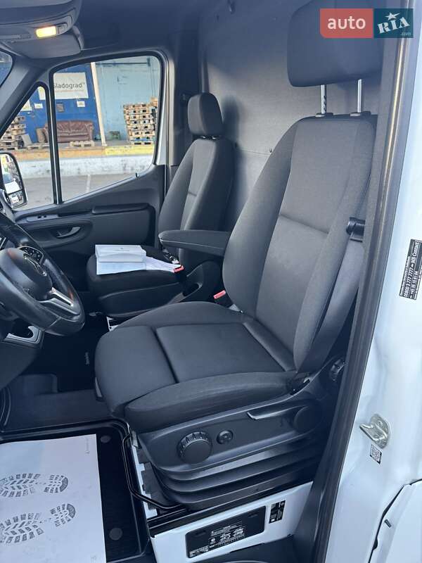 Грузовой фургон Mercedes-Benz Sprinter 2019 в Луцке