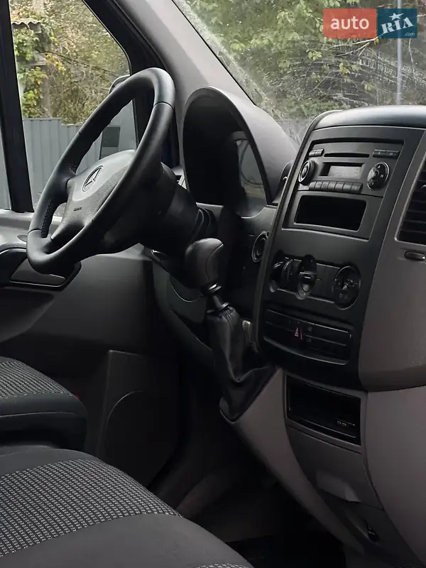 Грузовой фургон Mercedes-Benz Sprinter 2007 в 