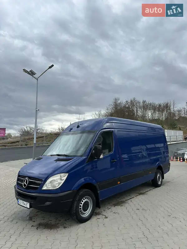 Грузовой фургон Mercedes-Benz Sprinter 2007 в 