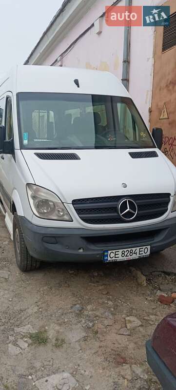 Mercedes-Benz Sprinter 2012