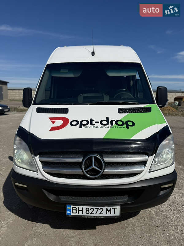 Грузовой фургон Mercedes-Benz Sprinter 2007 в 