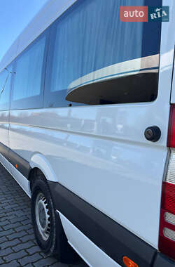 Туристичний / Міжміський автобус Mercedes-Benz Sprinter 2012 в 