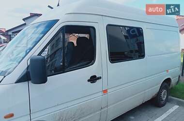 Грузовой фургон Mercedes-Benz Sprinter 1999 в 