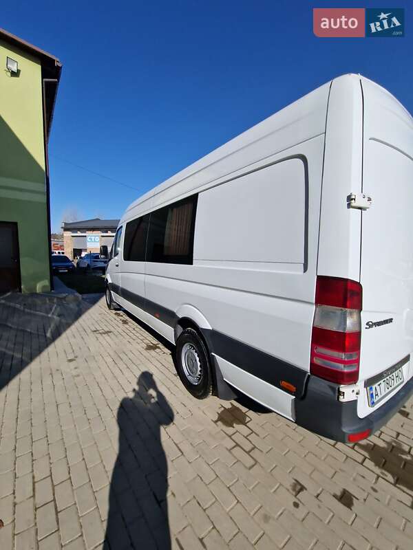 Микроавтобус Mercedes-Benz Sprinter 2006 в Ивано-Франковске