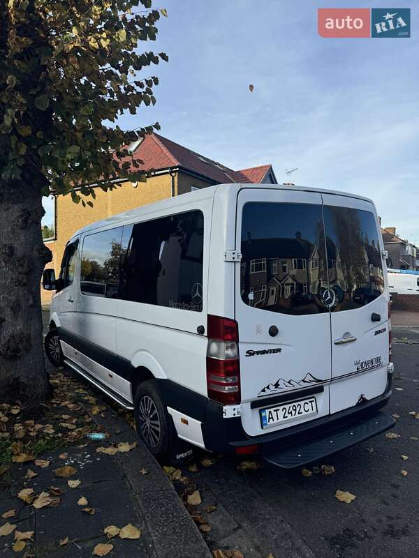Мікроавтобус Mercedes-Benz Sprinter 2009 в Надвірній
