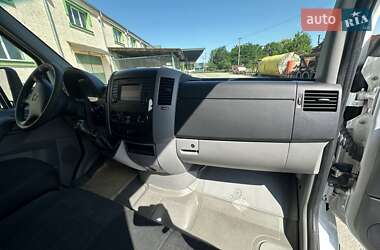 Грузовой фургон Mercedes-Benz Sprinter 2015 в 