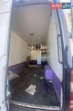 Грузовой фургон Mercedes-Benz Sprinter 2012 в 