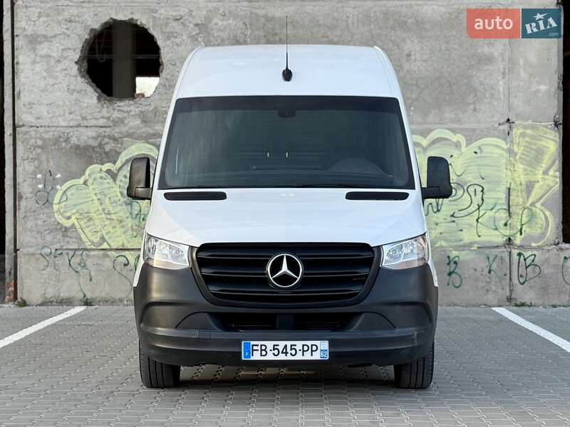 Вантажний фургон Mercedes-Benz Sprinter 2018 в Тернополі