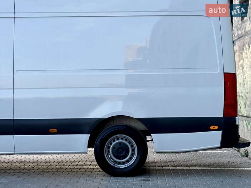 Вантажний фургон Mercedes-Benz Sprinter 2018 в Тернополі