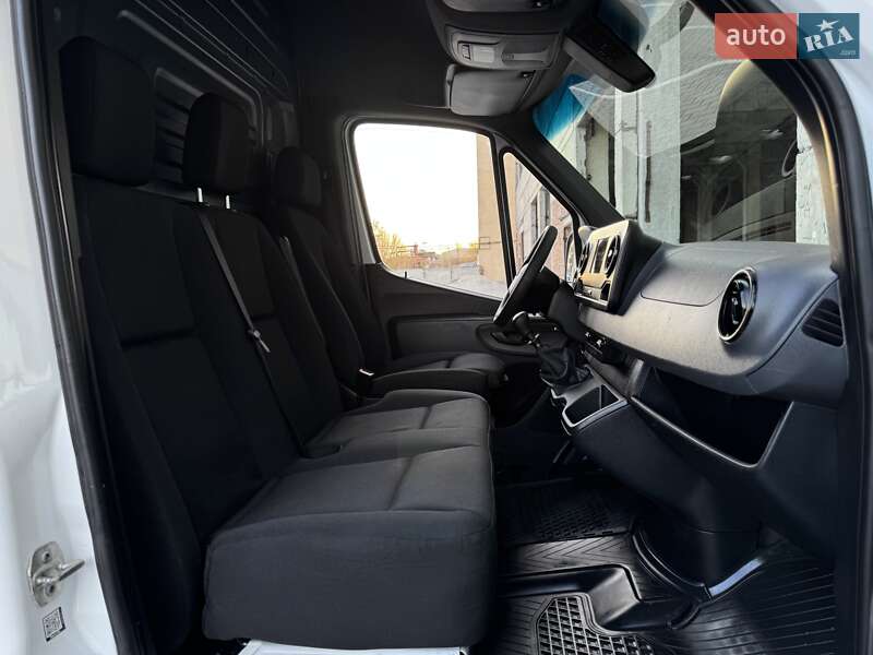 Вантажний фургон Mercedes-Benz Sprinter 2018 в Тернополі
